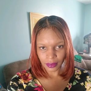 Meet your Posher, Annette